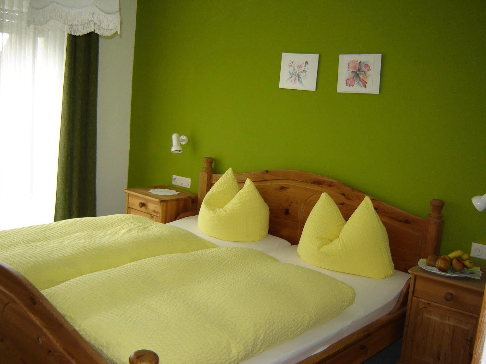 דגנהאוזרטל Landgasthof Linde מראה חיצוני תמונה